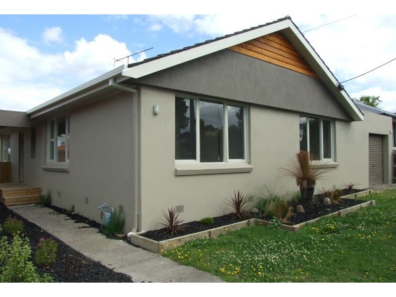 23 Lisle Street, Moe VIC 3825