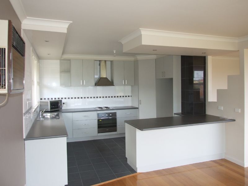 23 Lisle Street, Moe VIC 3825