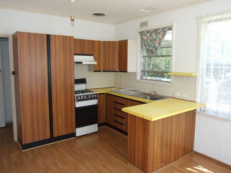 21 Stoddart Street, Moe VIC 3825