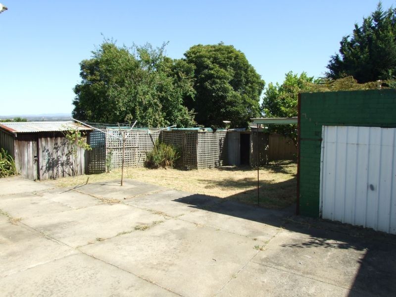 21 Stoddart Street, Moe VIC 3825