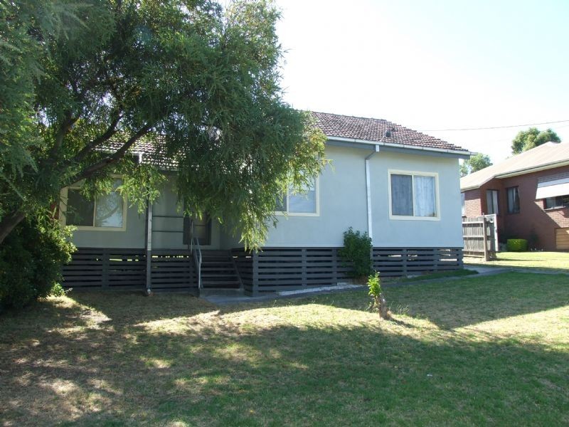 53  Wirraway Street, Moe VIC 3825