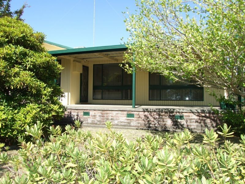 51 Western Avenue, Newborough VIC 3825