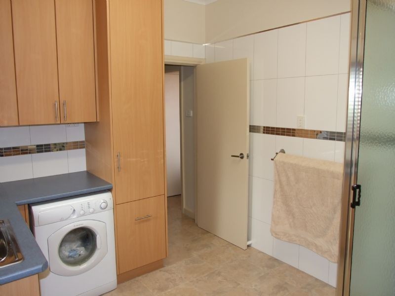 79 Moore Street, Moe VIC 3825