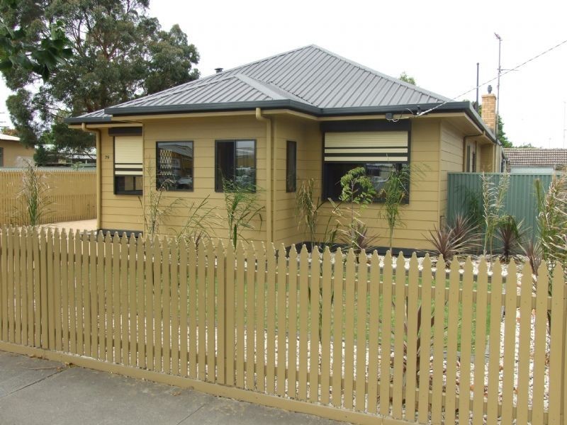79 Moore Street, Moe VIC 3825