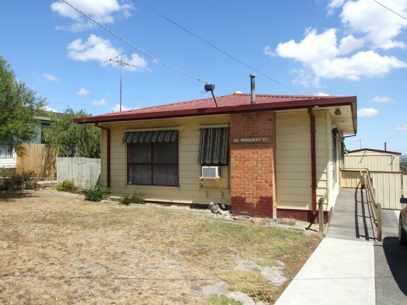 92 Wirraway Street, Moe VIC 3825