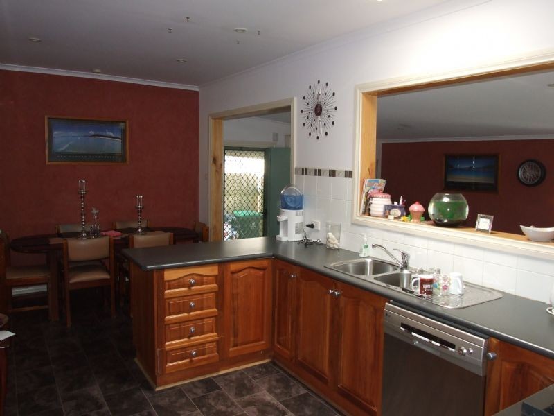 32A  Kent Street, Moe VIC 3825