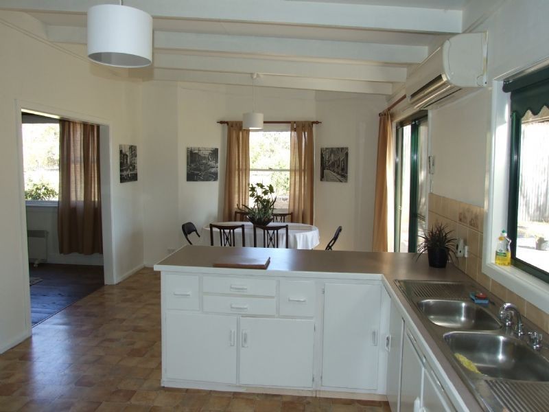 3045  Old Sale Road, Willow Grove VIC 3825