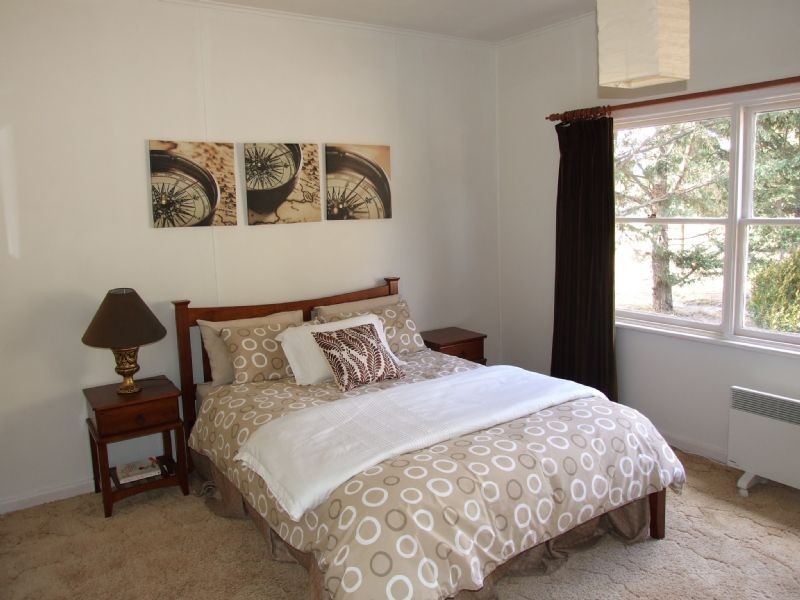 3045  Old Sale Road, Willow Grove VIC 3825