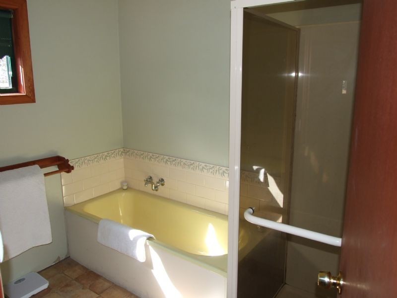 3045  Old Sale Road, Willow Grove VIC 3825