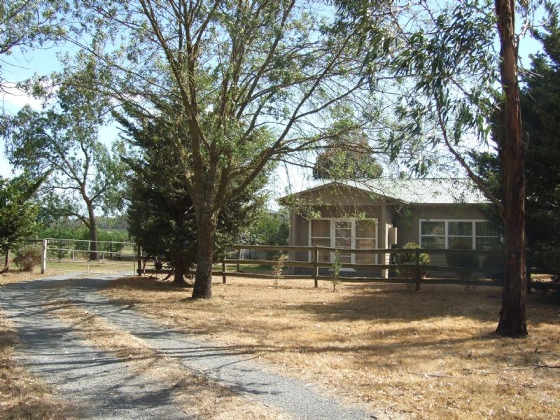3045  Old Sale Road, Willow Grove VIC 3825