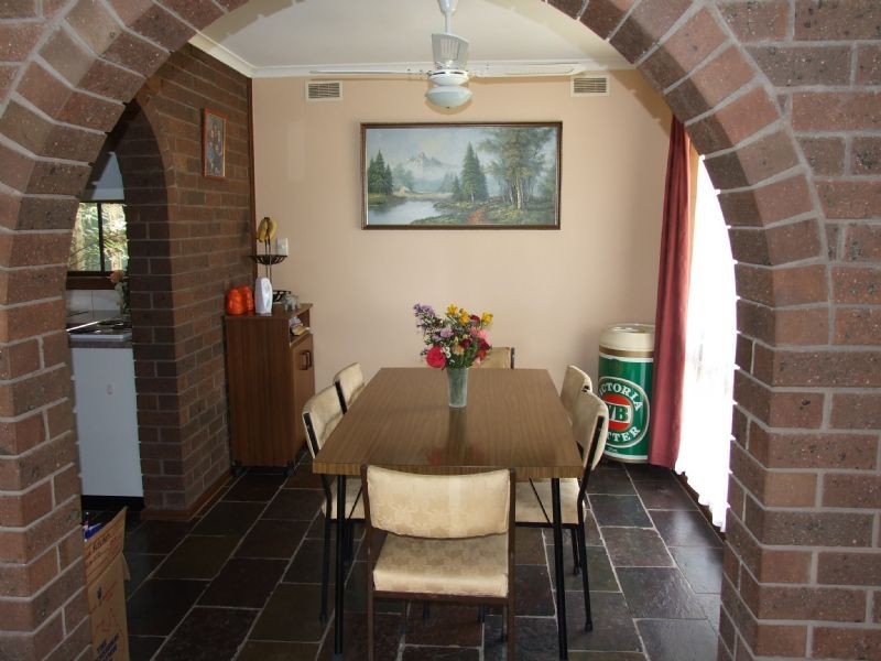 13 Evelyn Street, Moe VIC 3825