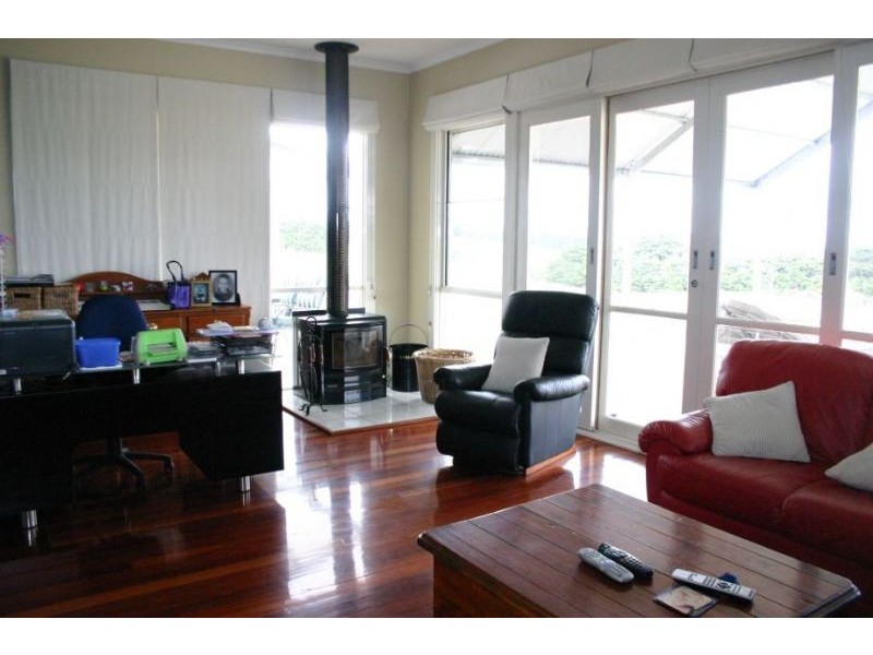280 Manuells Road, Yallourn North VIC 3825