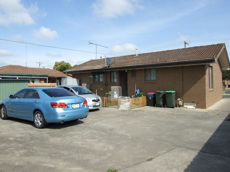 1/3 Ferguson Street, Moe VIC 3825