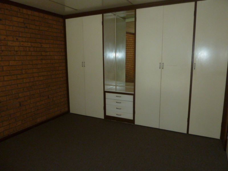 1/69 Moore Street, Moe VIC 3825