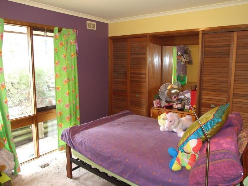 39 Haunted Hills Road, Newborough VIC 3825