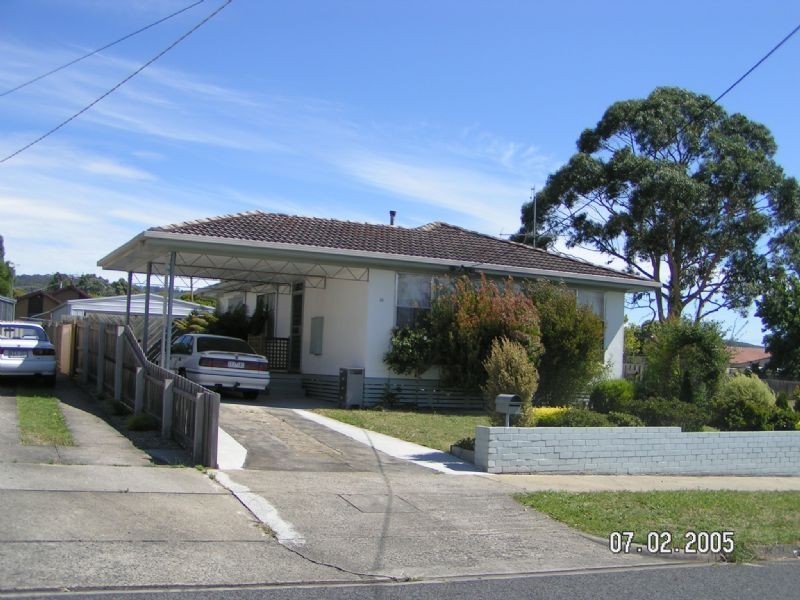 16 Stoddart Street, Moe VIC 3825