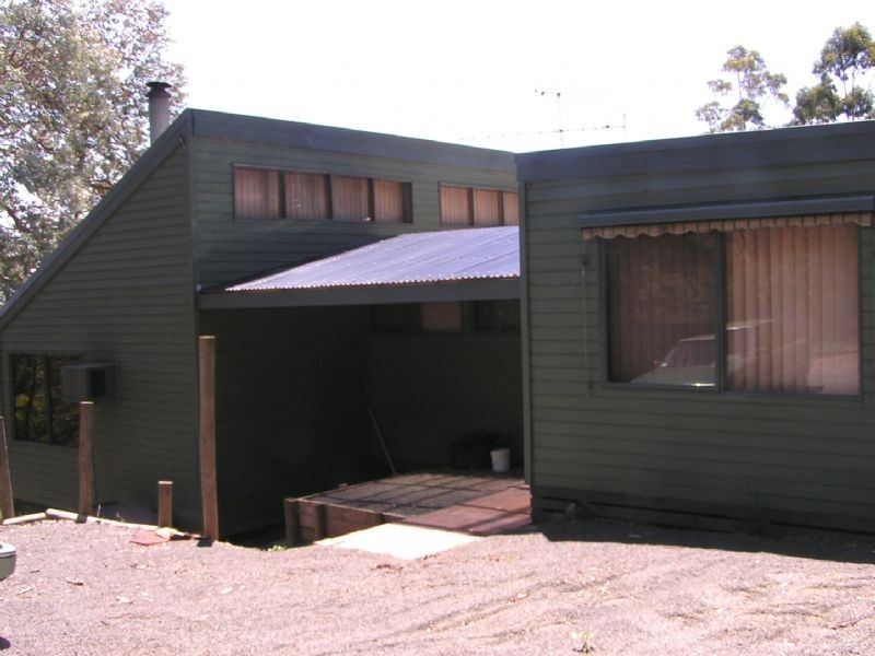 30 Daphne Drive, Moe VIC 3825