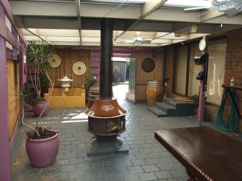 20 Albert Street, Moe VIC 3825