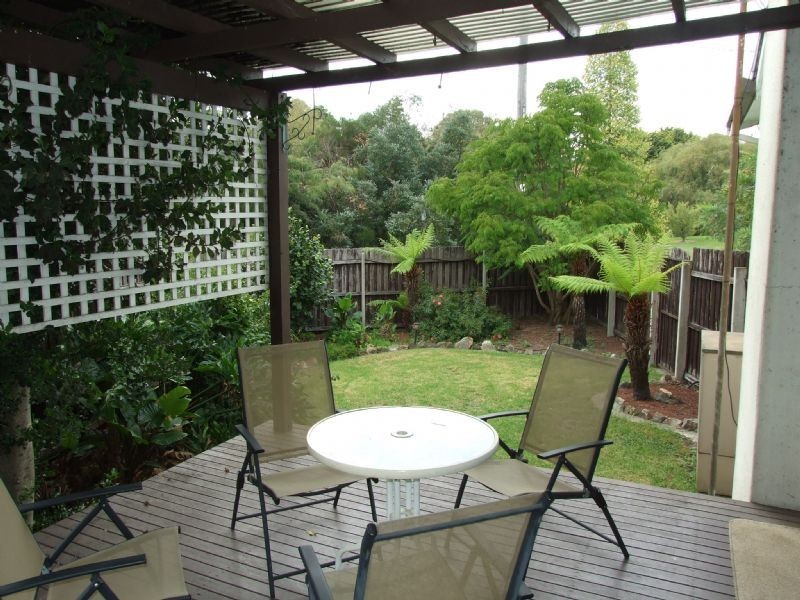 34 Eastern Avenue, Newborough VIC 3825