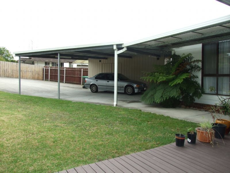 34 Eastern Avenue, Newborough VIC 3825
