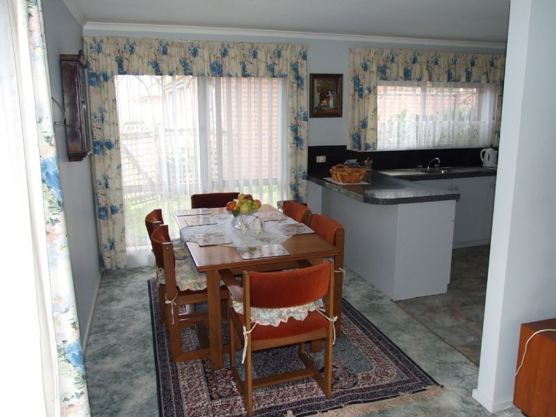 1/3 Saxtons Drive, Moe VIC 3825