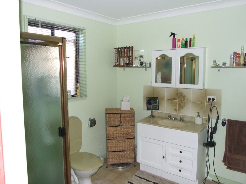 57 Dinwoodie Drive, Newborough VIC 3825