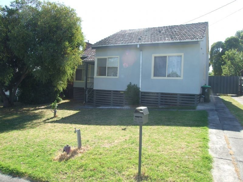 53 Wirraway Street, Moe VIC 3825