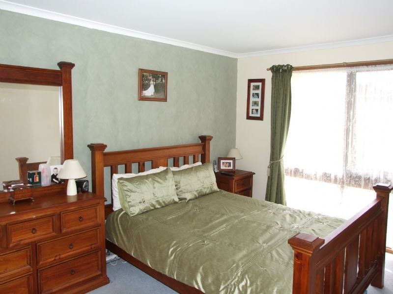 3 March Street, Newborough VIC 3825