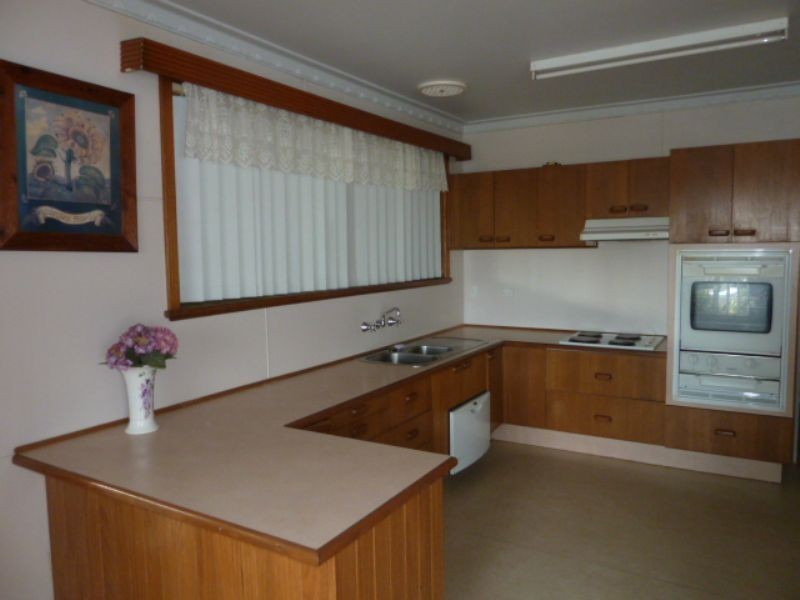 7 Shanahan Parade, Newborough VIC 3825