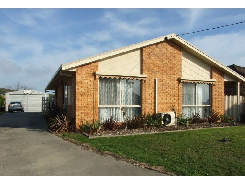 66 Coalville Road, Moe VIC 3825