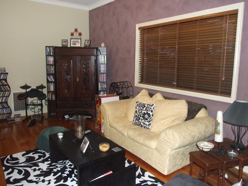 10 High Street, Moe VIC 3825