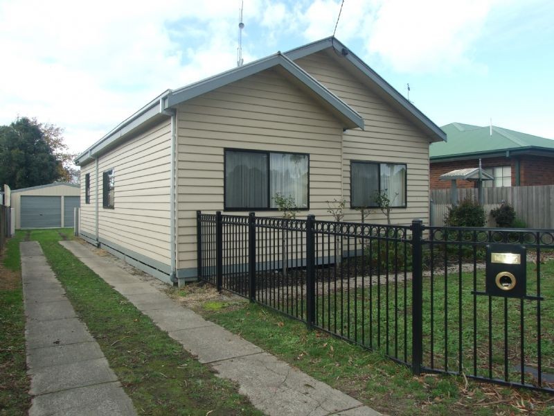 10 High Street, Moe VIC 3825