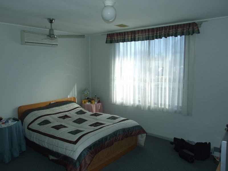 21 Boolarra Avenue, Newborough VIC 3825