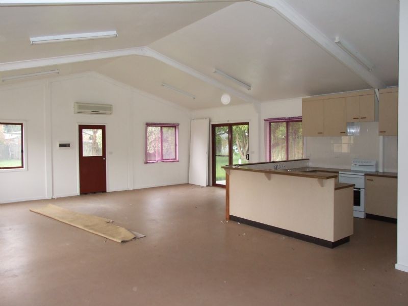 1 Leslie Court, Moe VIC 3825