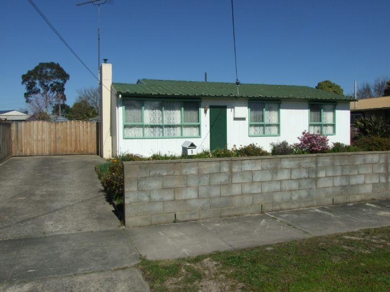 1 Bellbrook Street, Newborough VIC 3825