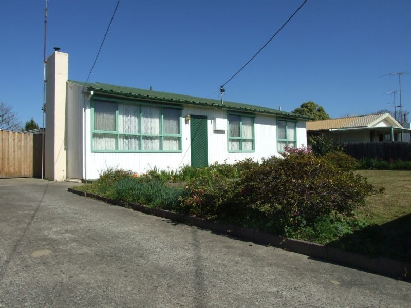 1 Bellbrook Street, Newborough VIC 3825