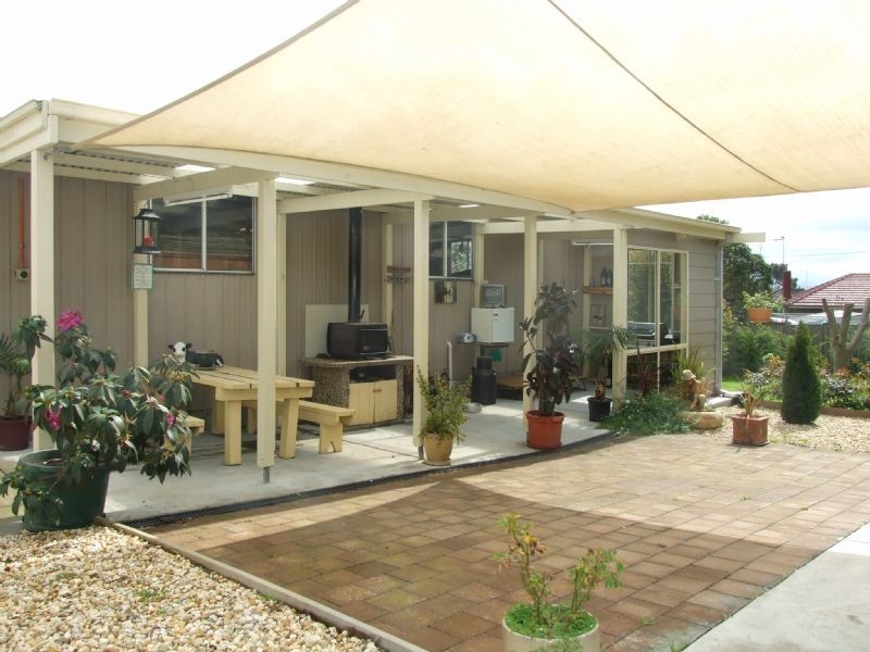 45 Scorpio Drive, Moe VIC 3825