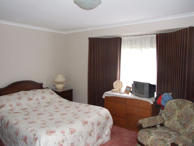 45 Scorpio Drive, Moe VIC 3825