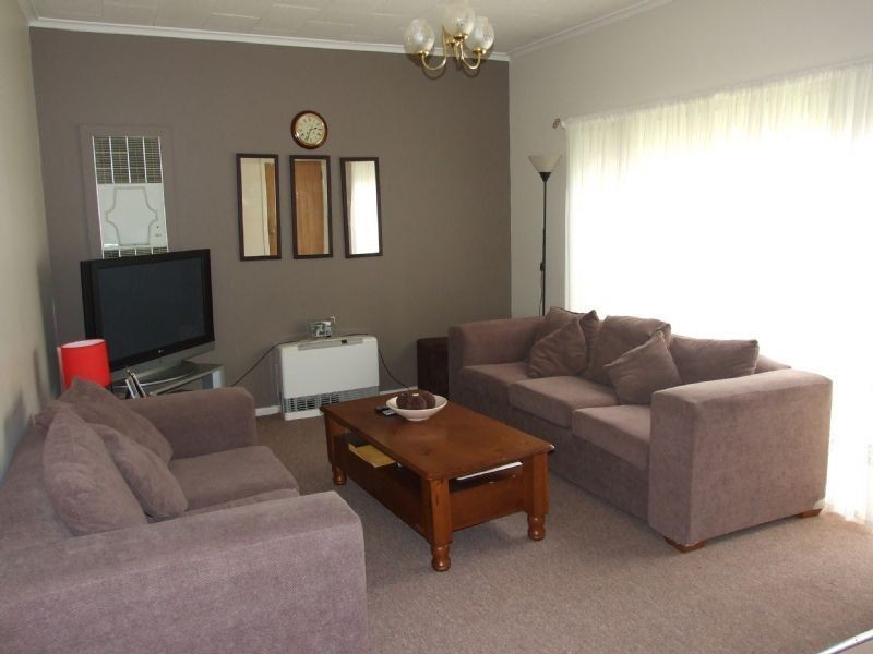 9 Staff Street, Moe VIC 3825