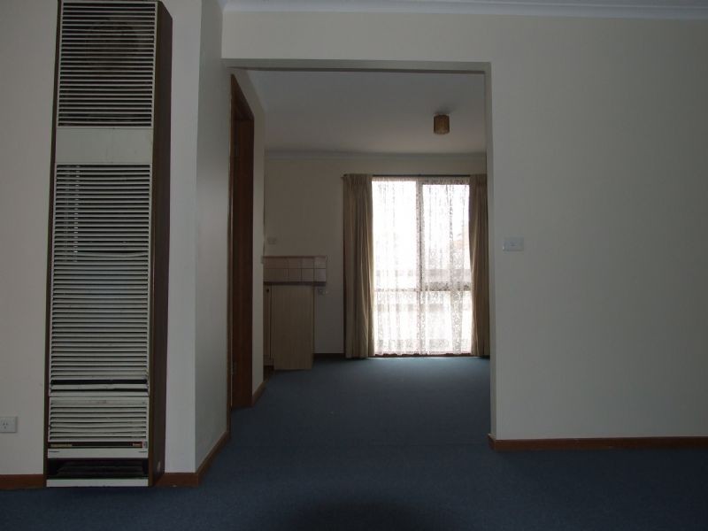 4/33 Bennett Street, Moe VIC 3825