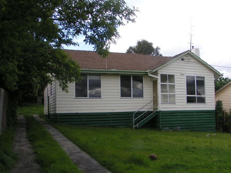 1 Charles Street, Moe VIC 3825