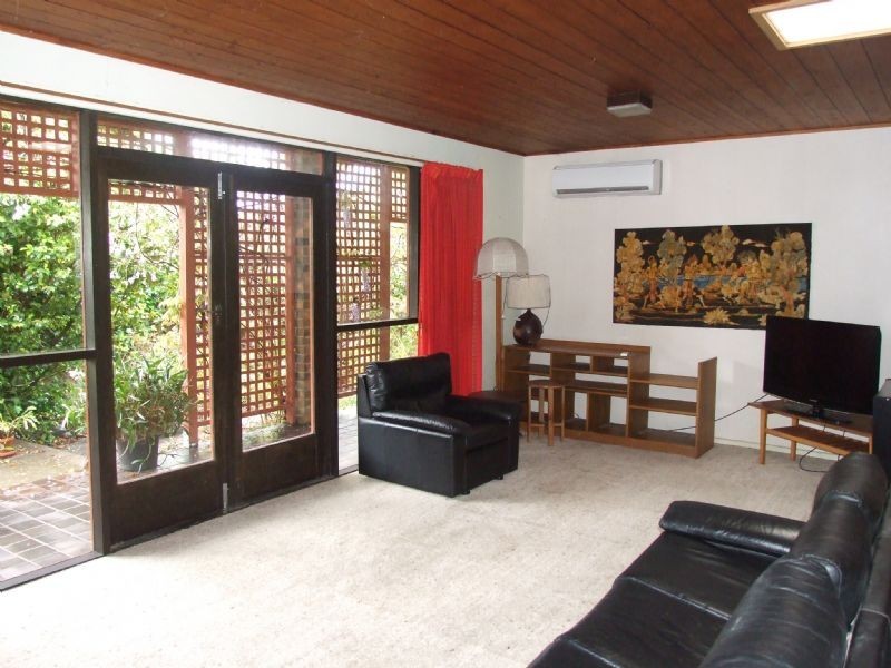 18 Shanahan Parade, Newborough VIC 3825