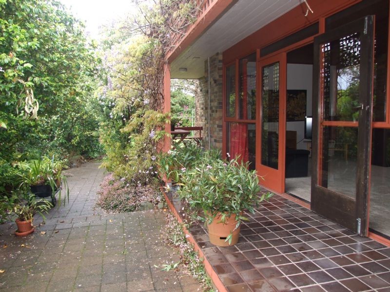 18 Shanahan Parade, Newborough VIC 3825