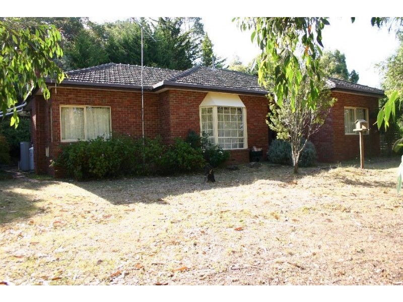 385  McDonalds Track, Hernes Oak VIC 3825