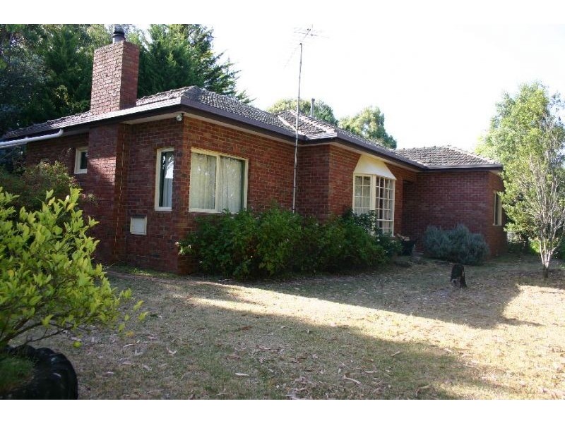 385  McDonalds Track, Hernes Oak VIC 3825