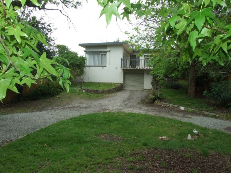 70 Shanahan Parade, Newborough VIC 3825