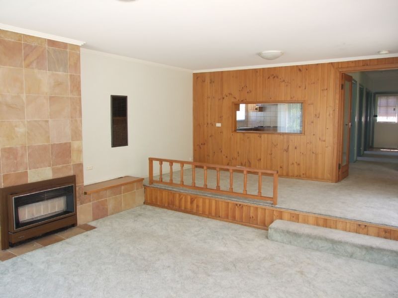 70 Shanahan Parade, Newborough VIC 3825