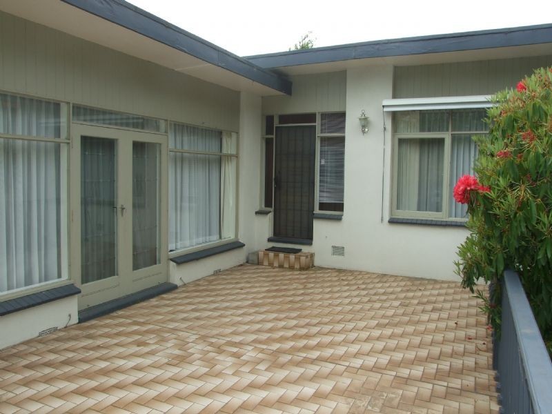 70 Shanahan Parade, Newborough VIC 3825