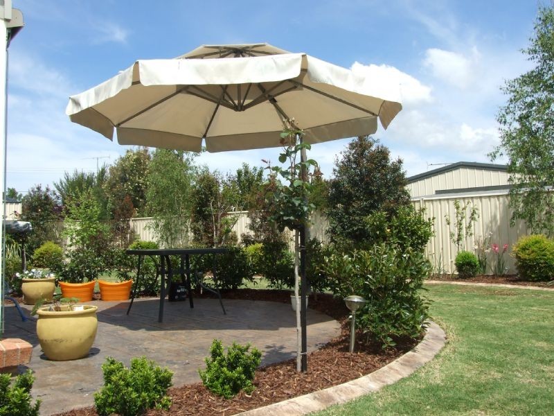 2 Valley Court, Newborough VIC 3825