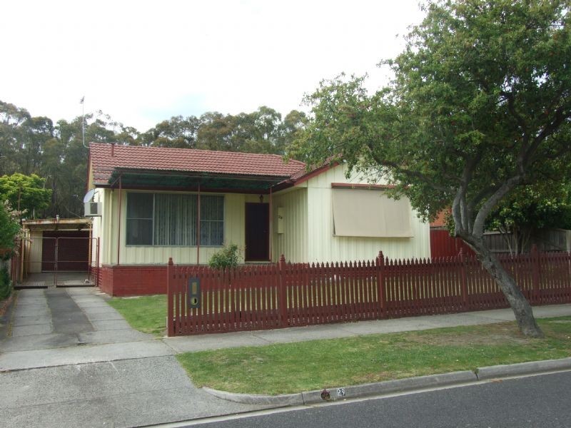 29 Staff Street, Moe VIC 3825